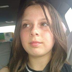 Meet your Posher, Cassie